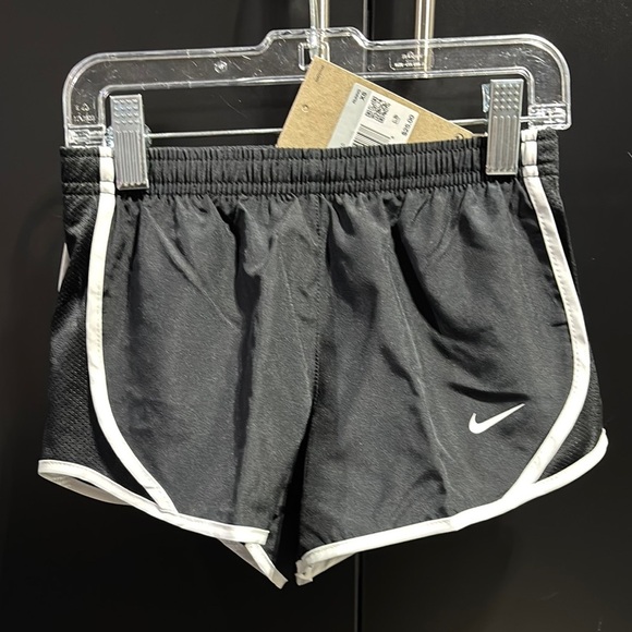 Nike Dri-Fit Standard Fit running shorts,panty lined,elastic drawstring waist - Picture 1 of 14